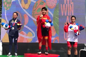 Tay đua Nguyễn Thị Thật bảo vệ thành công HCV xe đạp SEA Games