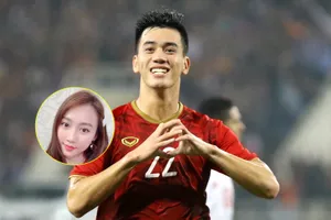 Clip: Tiến Linh và bạn gái nhảy 'Ghen Cô vy' cực chất