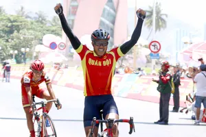 Clip: Tống Thanh Tuyền lần đầu chiến thắng tại Cúp Truyền hình