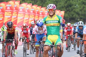 Thắng chặng 16, Tuấn Kiệt thu hẹp hy vọng của Tấn Hoài