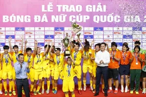 Đội bóng nữ TP.HCM thâu tóm danh hiệu Cúp quốc gia