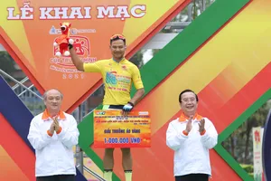 Ứng viên áo Xanh Lê Nguyệt Minh cầm chắc áo Vàng