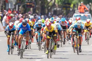 Clip Trường Tài chinh phục đèo Hải Vân “xé” áo vàng của Loic