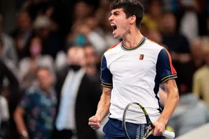 Truyền nhân Nadal dậy sóng thành Vienna