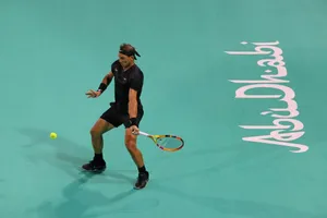 Nadal bị hành như thế nào khi bị nhiễm COVID-19