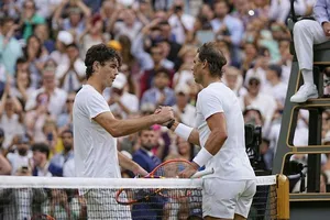 Taylor Fritz từ chối làm 'kẻ đóng thế' Nadal