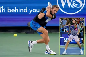 'Hoàng tử Hy Lạp' hạ gục số 1 thế giới