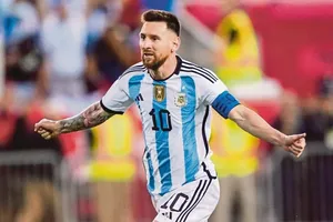 Messi, Mourinho, Buffon… đá bóng tưởng nhớ huyền thoại Maradona