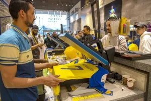 Siêu sao Ronaldo ‘đánh thức’ bóng đá châu Á