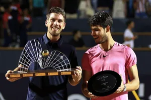 Số 2 thế giới Alcaraz gục ngã tại Rio Open