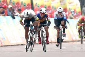 Cúp Truyền Hình: Lộc Trời vững chãi trước những cuộc tấn công dồn dập