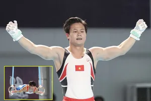 Khánh Phong đánh bại nhà VĐTG, thể dục bùng nổ HCV 