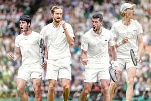 Các tay vợt nói gì trước hai trận bán kết “bom tấn” Wimbledon?