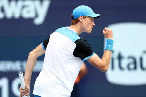 Hạ gục Medvedev, Sinner tranh vô địch Miami Open với Dimitrov