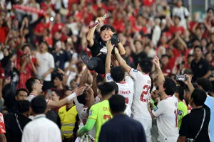 Clip hai bàn thắng của Indonesia đóng sập cửa hẹp của Việt Nam