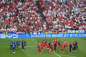 Serbia dọa rút lui khỏi Euro 2024 nếu UEFA không có biện pháp trừng phạt