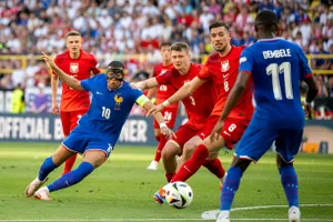 Pháp rơi vào nhánh đấu qui tụ rừng “cọp beo”