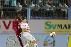 CLB Khánh Hòa tiếp tục lao đao, sắp bị FIFA cấm chuyển nhượng