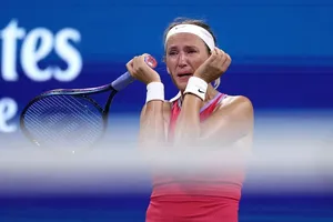 Chiến thắng lạ lùng của Victoria Azarenka