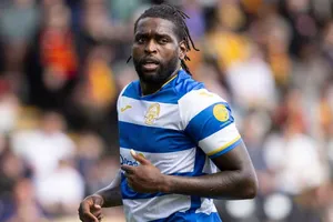 Vương quốc Anh bắt cầu thủ buôn lậu ma túy