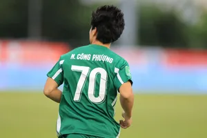 Đừng trách Công Phượng ham tiền!