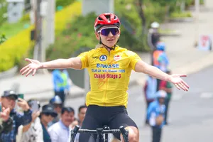 Clip “Chiến thần Natalia Frolova” thâu tóm thêm giải thưởng áo xanh