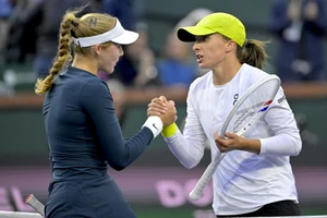 Sao teen quần vợt người Nga gây sốc tại Indian Wells