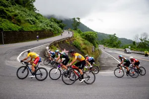 Clip Lộc Trời An Giang thâu tóm 4 danh hiệu trên đỉnh Hải Vân Quan