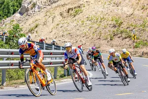 Đường đua yên ả trước “đại chiến Khánh Lê”