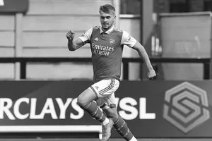 Cựu sao trẻ Arsenal Billy Vigar qua đời sau chấn thương kinh hoàng