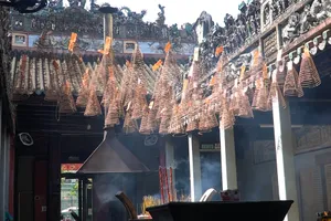 TP.HCM: Người dân mong chờ Lễ hội Tết Nguyên tiêu 2022