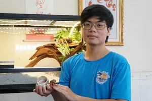 Video: Thú vị chuyện nuôi cua làm thú cưng