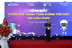 Video: Đà Nẵng ra mắt ‘Tuyến phố không tiền mặt’