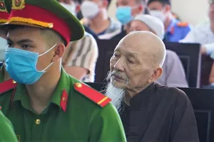 Bị cáo Lê Tùng Vân: ‘Tôi vẫn còn độc thân, đang chờ được lấy vợ’