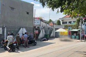 Video: Sau cuộc nhậu cuối năm, thanh niên chạy xe tông cột đèn chết tại chỗ