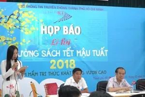 Đường sách Tết Mậu Tuất 2018 có gì hấp dẫn?
