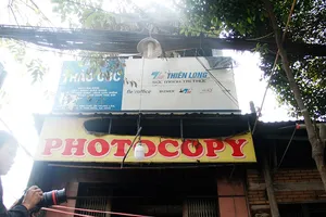 Hiện trường vụ cháy nhà ở Hóc Môn, bé 2 tuổi tử vong