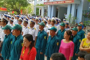 Buổi chào cờ tại đảo Sinh Tồn thuộc quần đảo Trường Sa