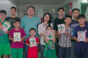 Long Nhi Đường, đội múa lân của những đứa trẻ lang thang