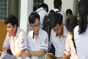 Thí sinh hài lòng với kết quả thi 3 môn tự nhiên 