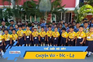 Lạ lùng trường học với 52 cặp sinh đôi