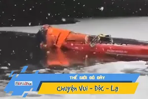 Giải cứu 2 mẹ con mắc kẹt dưới sông băng