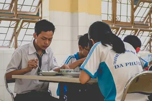 Bữa cơm nhỏ nuôi ước mơ lớn