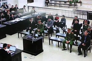 Video: Ông Trương Minh Tuấn nói 'rất xấu hổ vì nhận hối lộ'