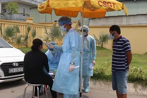 Video: Quy trình xử lý ở chốt kiểm soát y tế khi có người sốt