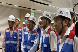 Kiến nghị cấp phép nhập cảnh cho các chuyên gia nước ngoài 