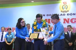 Tuyên dương 215 tập thể, cá nhân điển hình tiên tiến