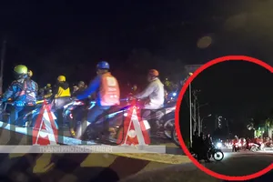 Video: Quái xế quậy tưng vùng ven TP.HCM vào giữa đêm