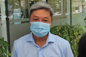 Thứ trưởng Nguyễn Trường Sơn khuyến cáo tuân thủ giãn cách