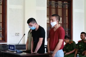 Tuyên án 3 người Trung Quốc làm giả thẻ ATM chiếm đoạt tài sản